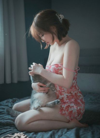 又黄又爽无遮挡学生与老师_迅雷手机免费观看